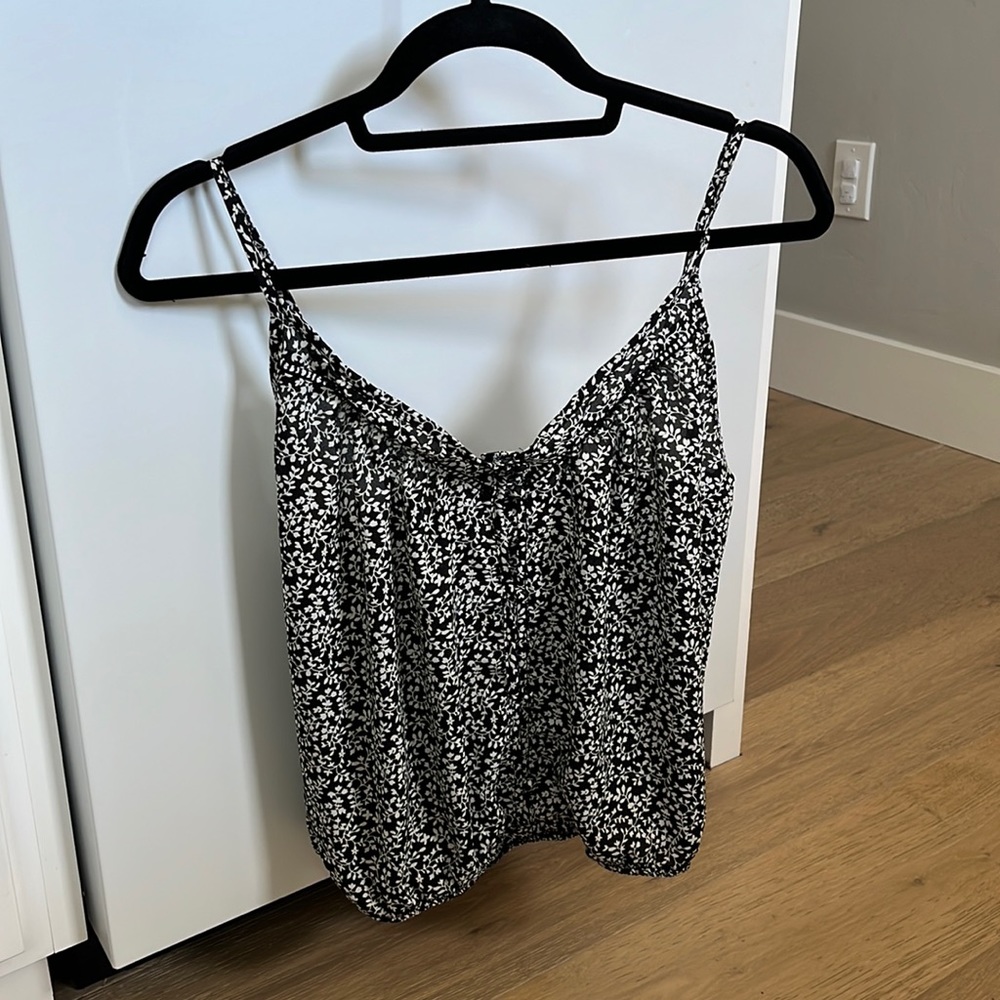 Black floral top